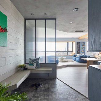 Бетонен таван на коридора