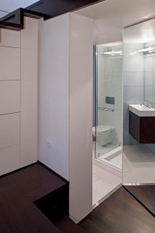 Врата за баня