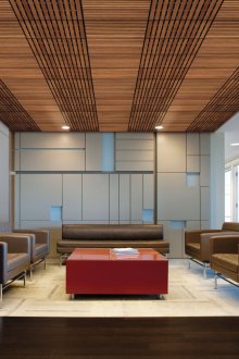 Кафяв таван в модерно