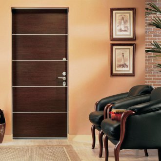 Кафява врата в стил Арт Нуво