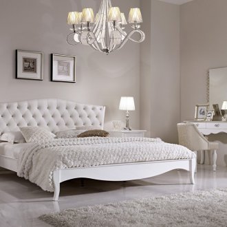 Glossy neoclassical bedroom