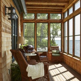 Landdecke auf der Veranda