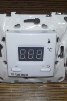 Termostat boleh diprogramkan untuk pemanasan bawah lantai