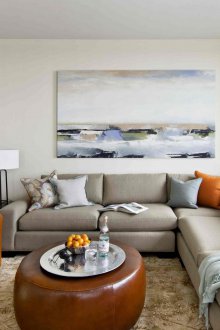 Диван делфин в пастелни цветове