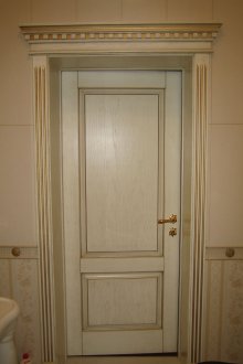 Интериорна врата от МДФ в класически стил