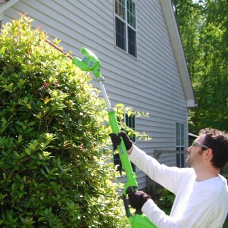 Pemotong berus teleskopik