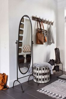 Малко коридорче от ковано желязо