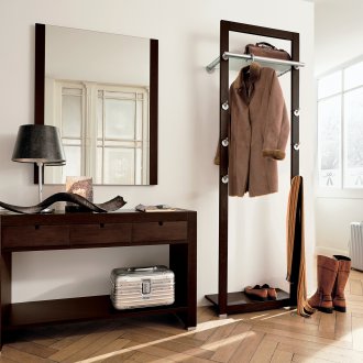 Малко коридорче от масива