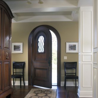 Аркова оцветена дъбова врата