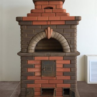 Small brick oven