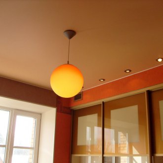 Матово кафяв таван