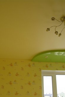 Матов зелен таван