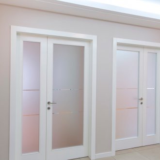 Интериорна бяла врата 2019г