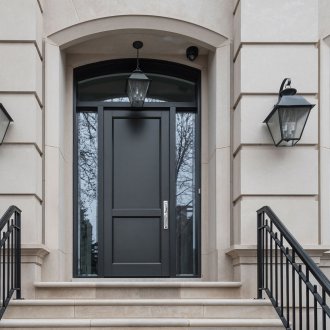 Интериорна черна врата 2019г