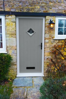 Сива врата на Прованс