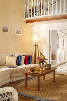 Стълбище в селски стил в къщата