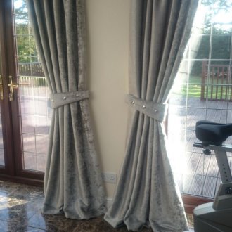 Сиви завеси с Bandeau