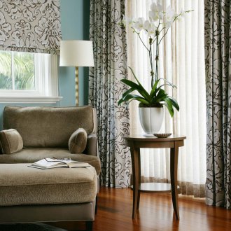 Сиво кафяви завеси