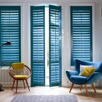 Лувра врата към балкона