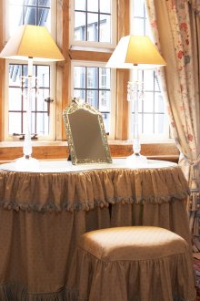 Рустик тоалетка