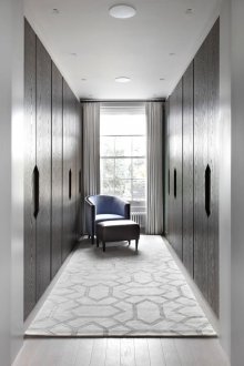 Вратите венге в съблекалнята