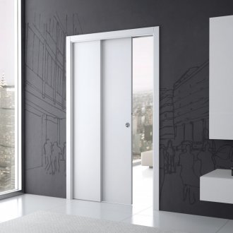 Закачена бяла врата