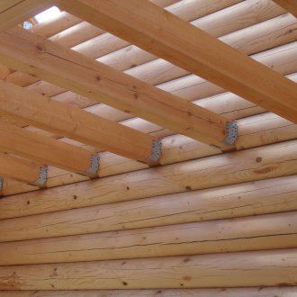 Lantai di bilik mandi