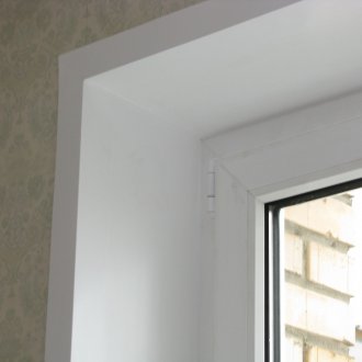 Наклони от пластмаса на вратата