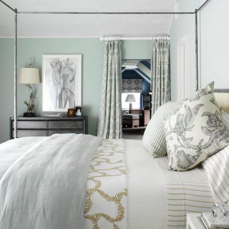 Завеси вместо вратата на спалнята