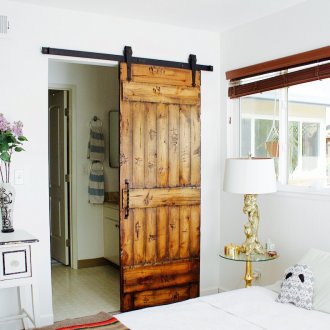 Врата за спалня на възраст