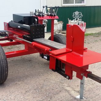 Splitter yang didorong oleh traktor