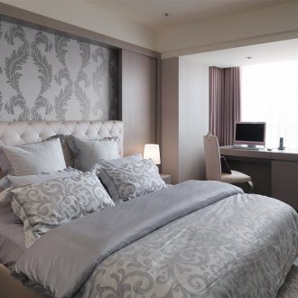 Сив тапет с модел