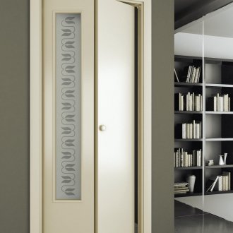 Сгъваема врата