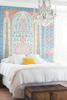 Безшевен тапет с ориенталски модел.