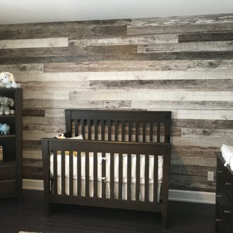 Тапет под дървото в детската стая