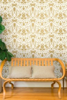 Златен тапет в еко стил.