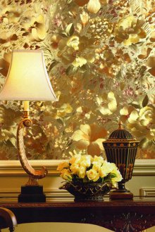 Златен тапет с модел