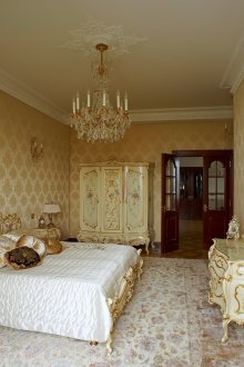 Златен копринен екран тапет