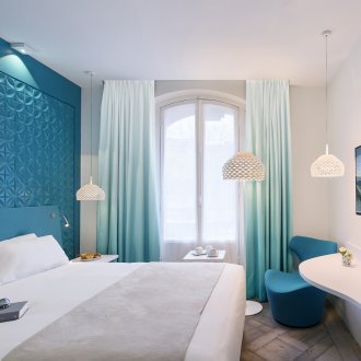 Сини завеси с градиент