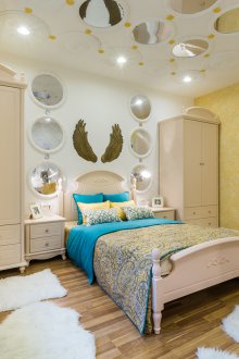 Жълто стъкло