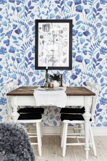 Син тапет в кухнята