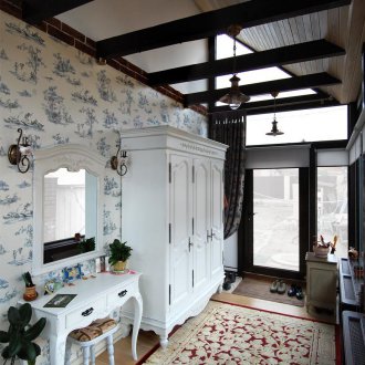 프로방스 스타일의 패턴이 있는 벽지