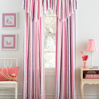 Розови райета завеси