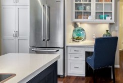 White Kitchen Cabinets