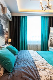 Комбинирани завеси в спалнята