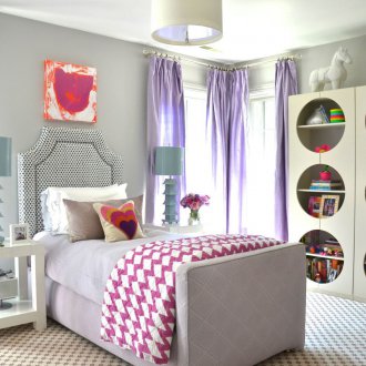 보육원의 라일락 커튼