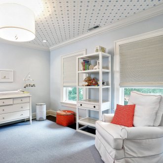 Тапет в детската стая на тавана