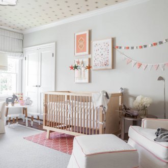 Тапети със звезди на тавана