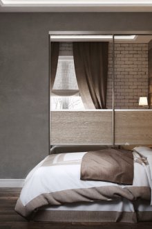 Огледален гардероб с дървени елементи