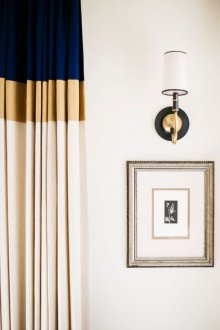 Бежови трицветни завеси